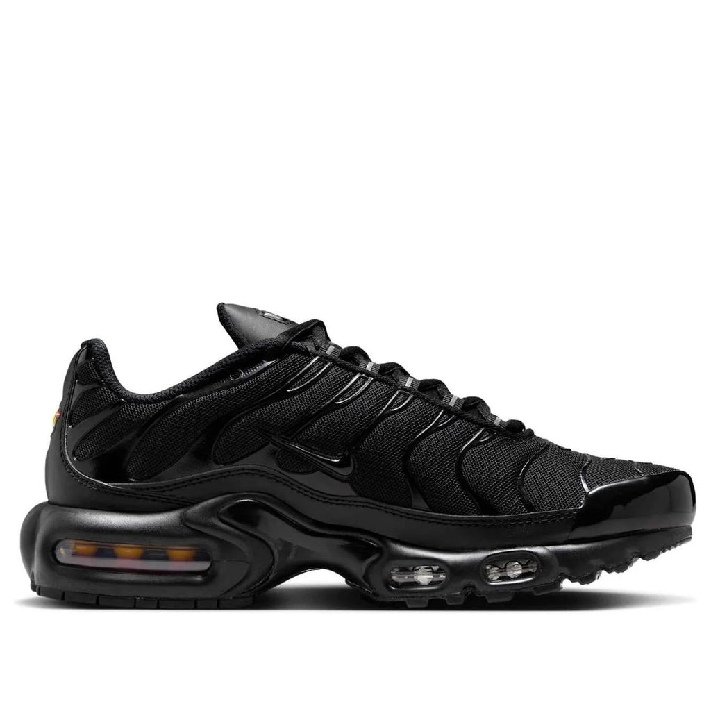 NIKE Air Max Plus 'Triple Black'