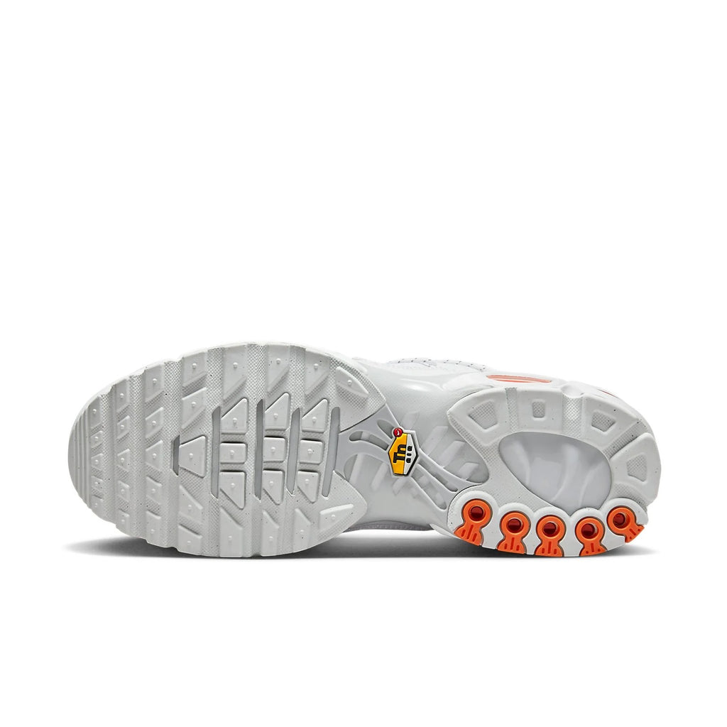 NIKE Air Max Plus Utility 'White Safety Orange'