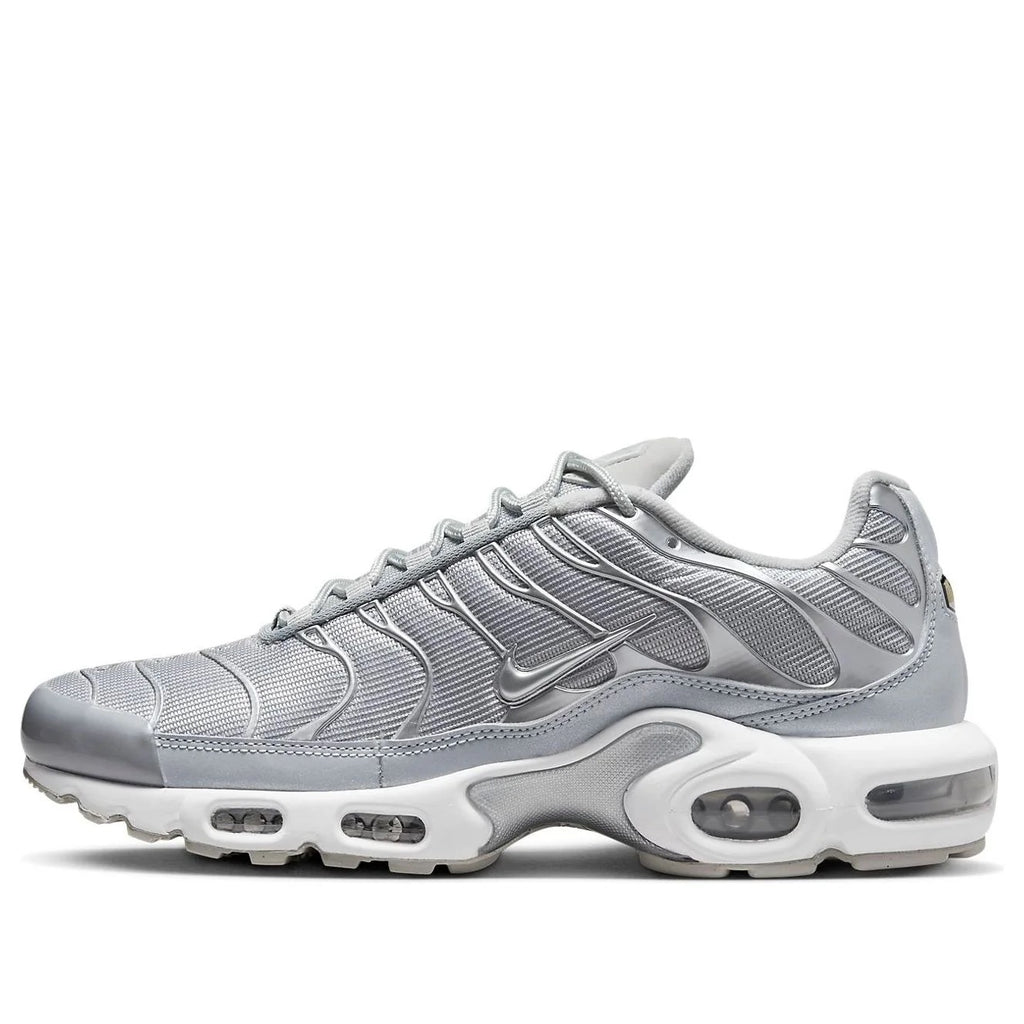 Nike Air Max Plus 'Metallic Silver'